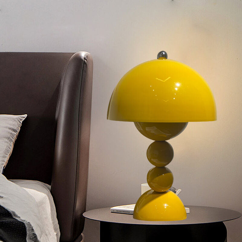 Contemporary Nordic Mushroom Table Lamp in Metal — Bedroom Lighting | Havora