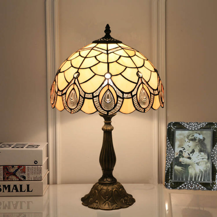 Tiffany Retro Lotus Resin Base Stained Glass 1-Light Table Lamp