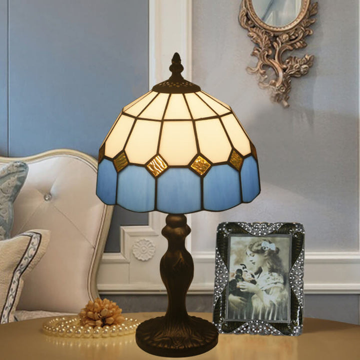 Traditional Tiffany Round Alloy Glass 1-Light Table Lamp For Bedroom