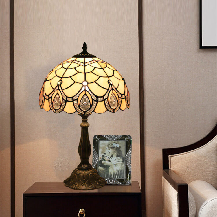 Tiffany Retro Lotus Resin Base Stained Glass 1-Light Table Lamp