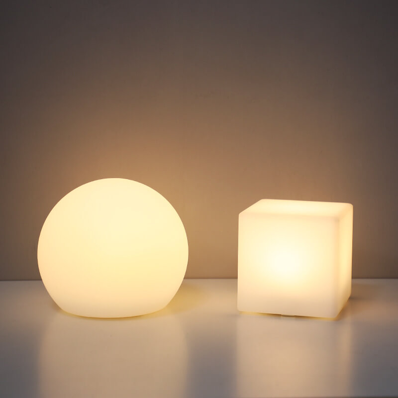 Creative Geometric Night Light in PE — Bedside Lighting | Havora