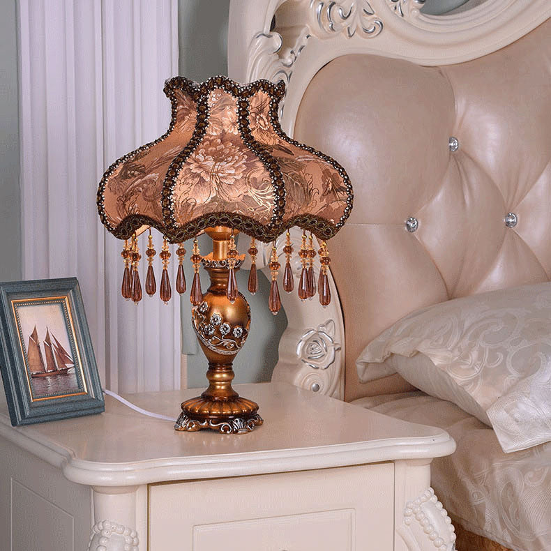 European Luxury  Fabric Lace Resin 1-Light Table Lamp