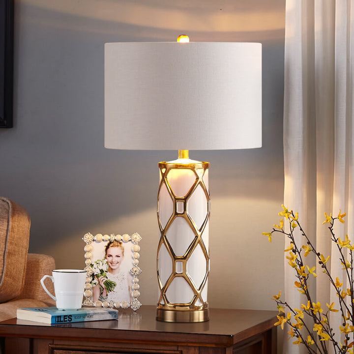 Modern Luxury Ceramic Fabric Round 1-Light Table Lamp for Bedroom