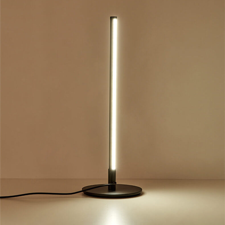 Modern Minimalist Linear Acrylic &amp; Metal Table Lamp for Living Room | Havora Designer Lighting