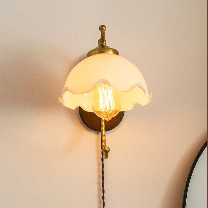 French Vintage Cream Glass Petal 1-Light Wall Sconce Lamp
