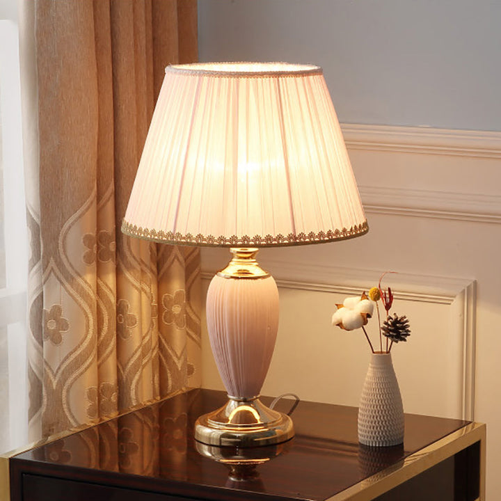 Traditional European Pleated Fabric Shade Ceramic Column Base 1-Light Table Lamp For Study