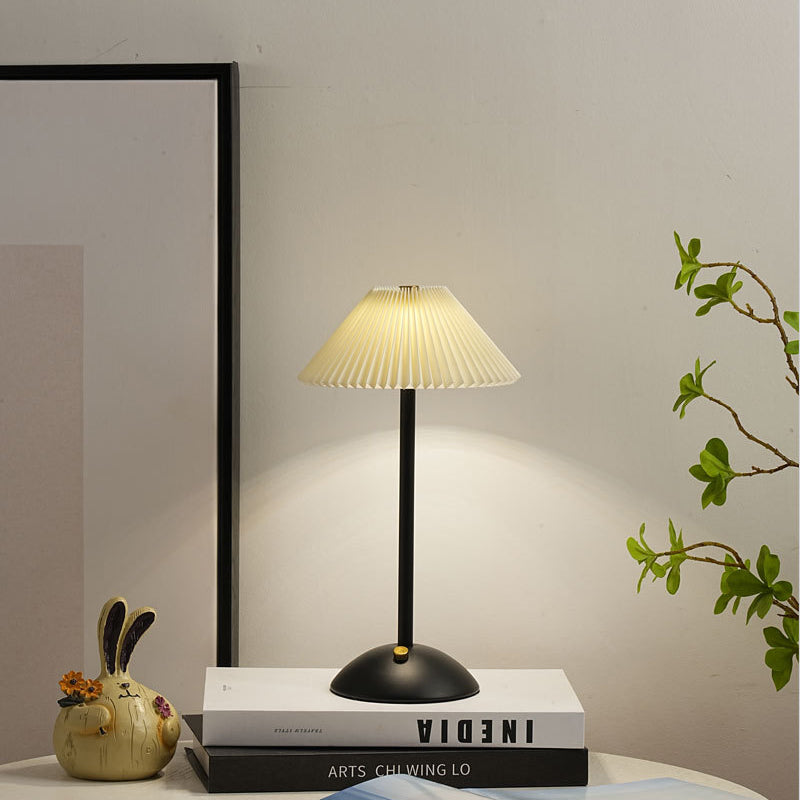 Iron &amp; Fabric Table Lamp, Scandinavian Design for Bedside | Havora Lighting