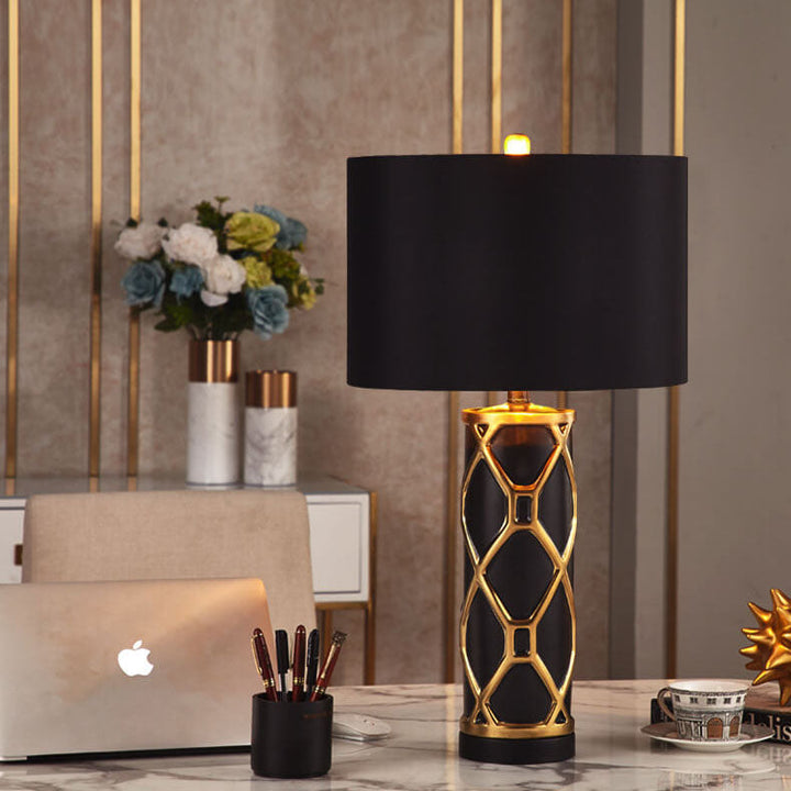 Modern Luxury Ceramic Fabric Round 1-Light Table Lamp for Bedroom