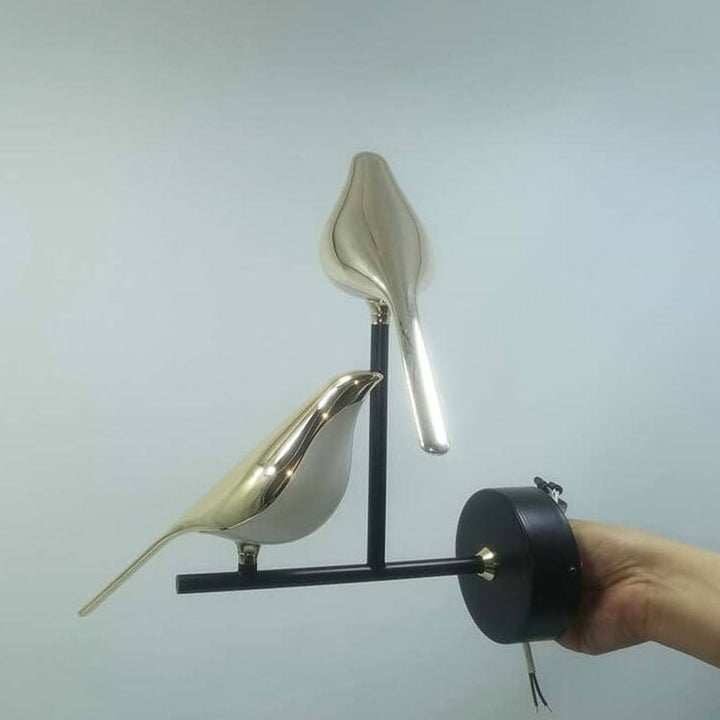 Nordic Minimalist Zinc Alloy &amp; Acrylic Table Lamp for Living Room | Havora Designer Lighting