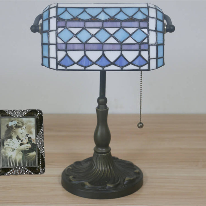 European Vintage Tiffany 1-Light Table Lamp