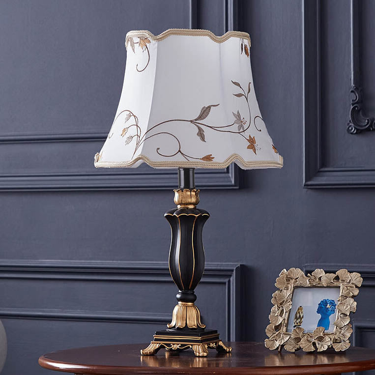 Classical Table Lamp in Resin &amp; Fabric — Living Room Lighting | Havora