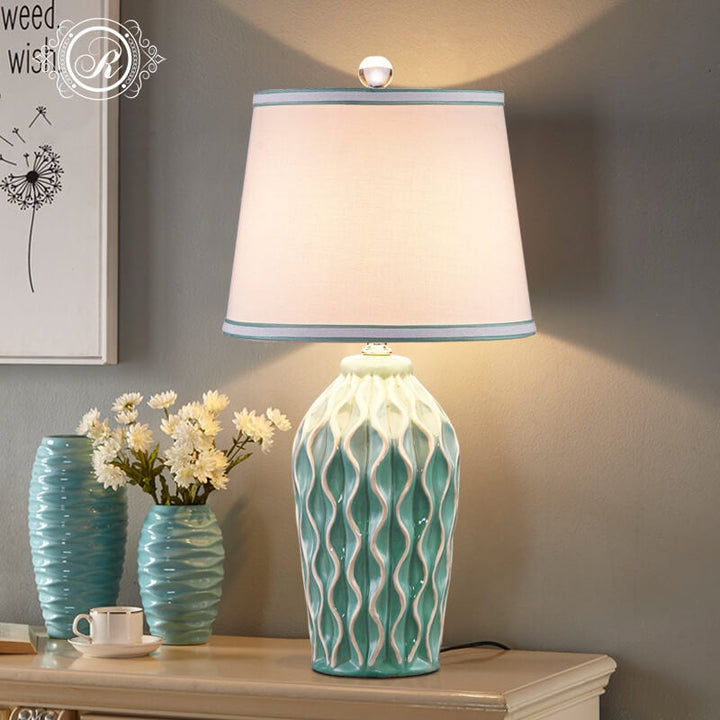 Modern Simple Fabric Ice Cracked Ceramics 1-Light Table Lamp