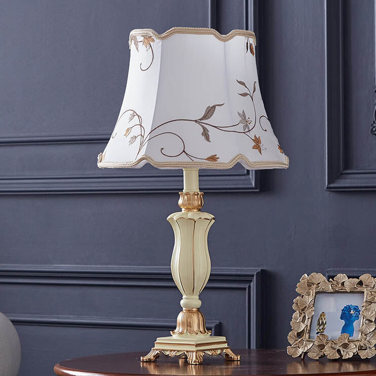 Classical Table Lamp in Resin &amp; Fabric — Living Room Lighting | Havora