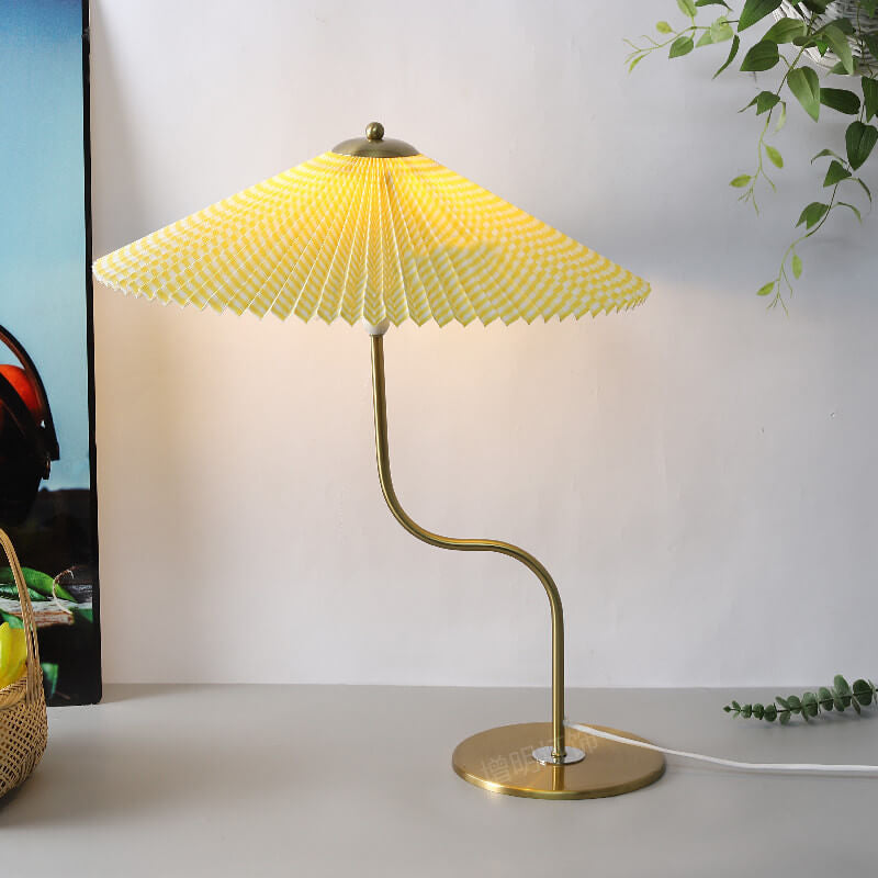 Retro Pleated Fabric Table Lamp for Living Room | Havora Designer Lighting