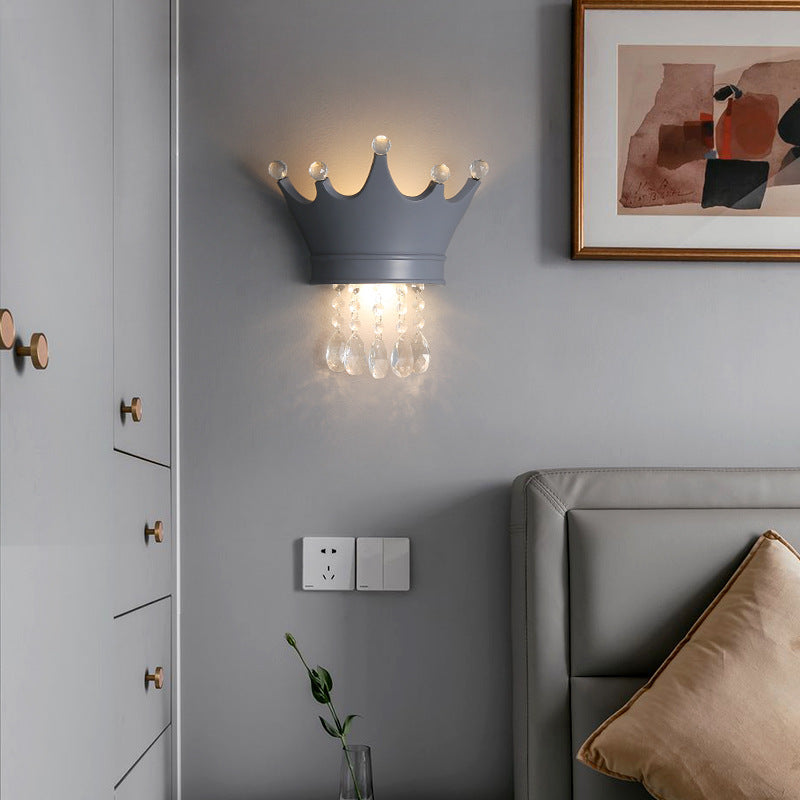 Contemporary Creative Kids Resin Crystal Crown LED Wall Sconce Lamp For Bedside