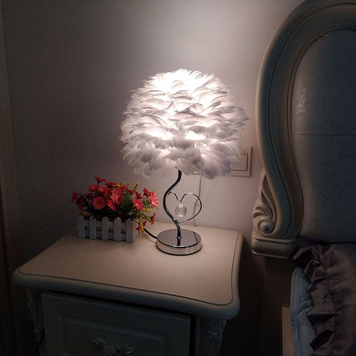 Modern Art Deco Heart Feather Iron Rod 1-Light Table Lamp For Bedroom