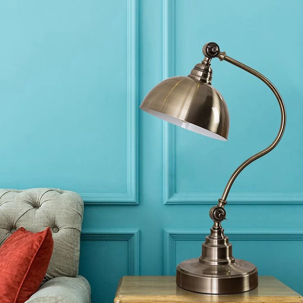Traditional Vintage Curved Pole Dome Iron Frame 1-Light Table Lamp For Bedroom