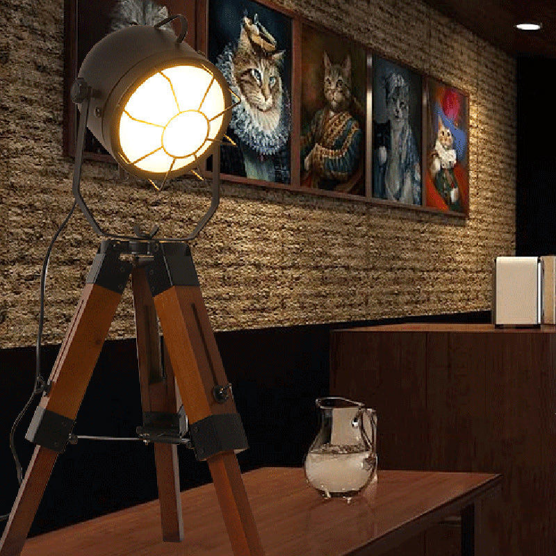 Traditional Vintage Tripod Base Cylinder Iron Wood 1-Light Table Lamp For Bedroom