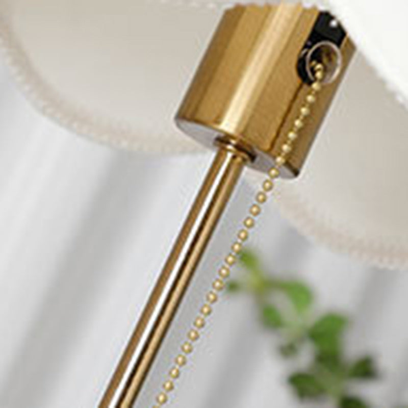 Traditional Vintage Dome Fabric Iron 1-Light Table Lamp For Living Room