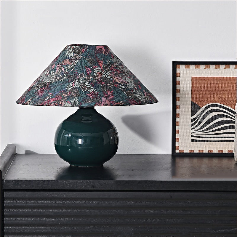 Traditional Vintage Round Table Ball Bird Flower Ceramic Fabric 1-Light Table Lamp For Bedroom