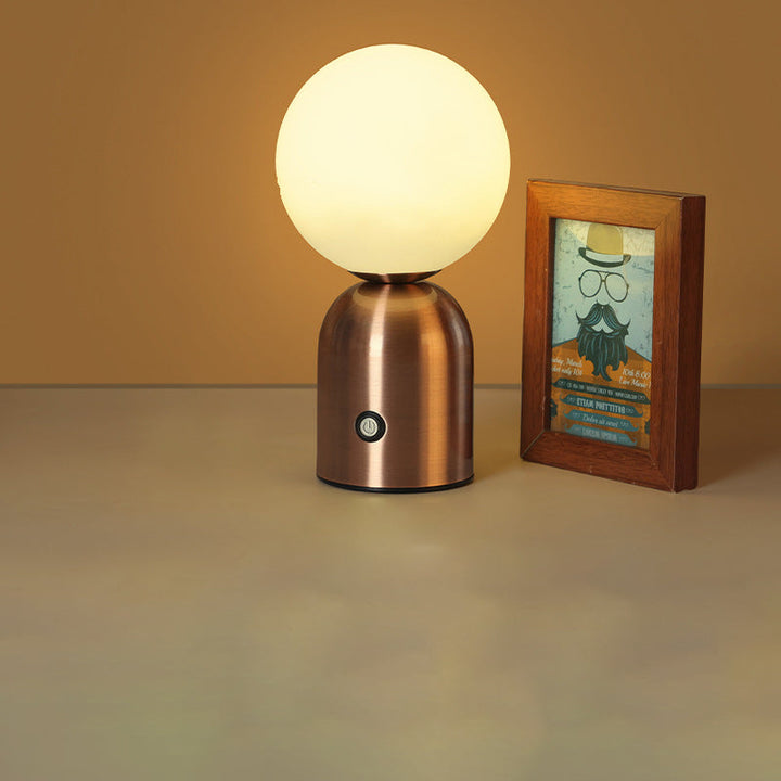 Scandinavian Table Lamp in Iron &amp; Acrylic — Bedroom Lighting | Havora