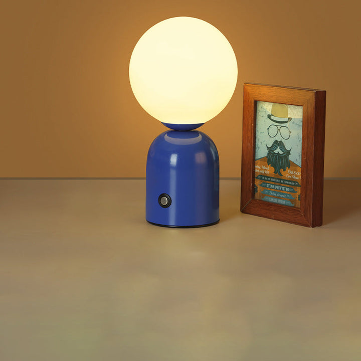 Scandinavian Table Lamp in Iron &amp; Acrylic — Bedroom Lighting | Havora