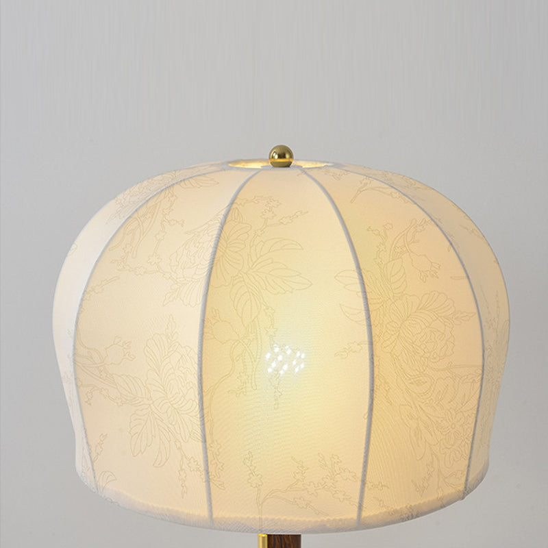Traditional Vintage Round Iron Fabric 1-Light Table Lamp For Bedroom
