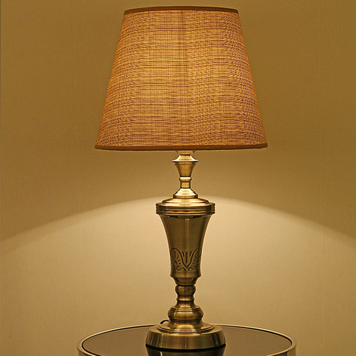 Traditional Vintage Frustum Metal Fabric 1-Light Table Lamp For Bedroom