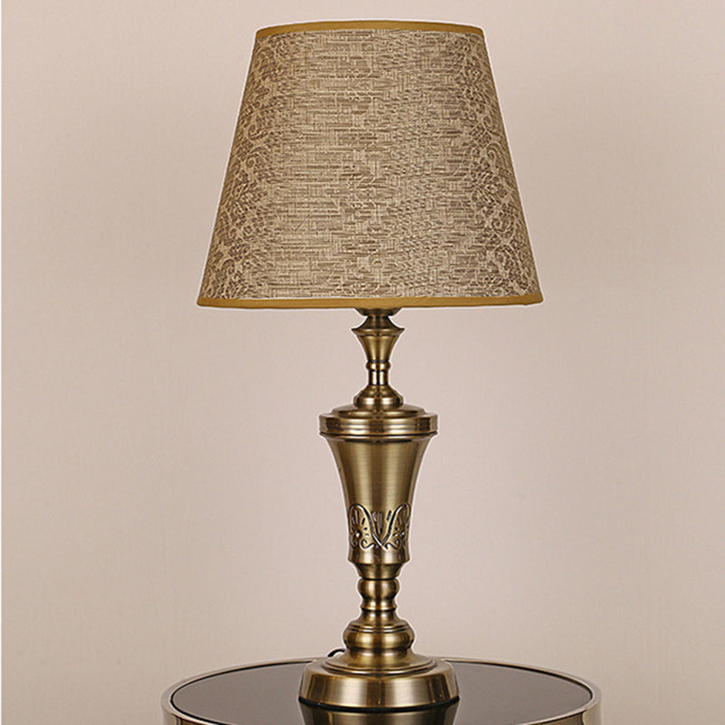 Traditional Vintage Frustum Metal Fabric 1-Light Table Lamp For Bedroom