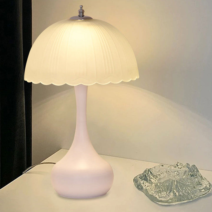 Traditional French Dome Glass Iron LED Table Lamp For Bedroom