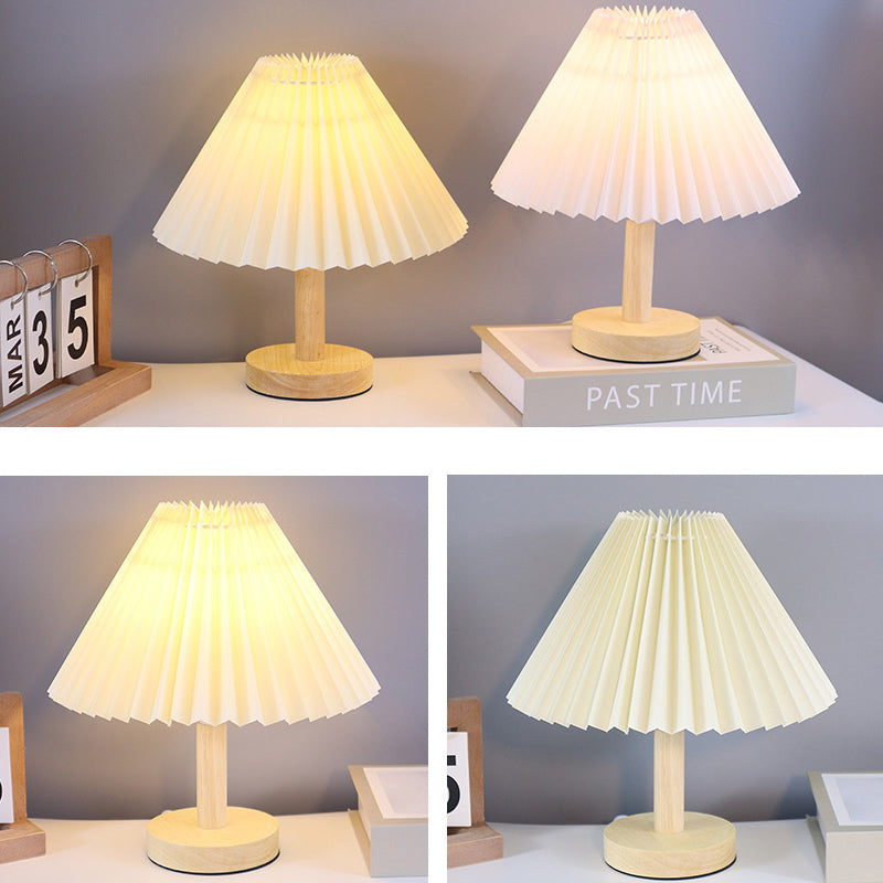 Contemporary Scandinavian Pleated Fan Round Fabric Solid Wood 1-Light Table Lamp For Living Room