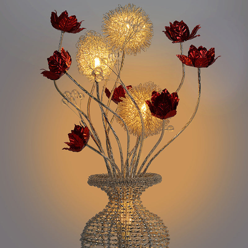 Modern Art Deco Aluminum Wire Weaving Decorative Vase Rose LED Table Lamp For Bedroom