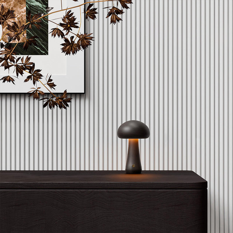 Scandinavian Table Lamp in Solid Wood — Bedside Lighting | Havora