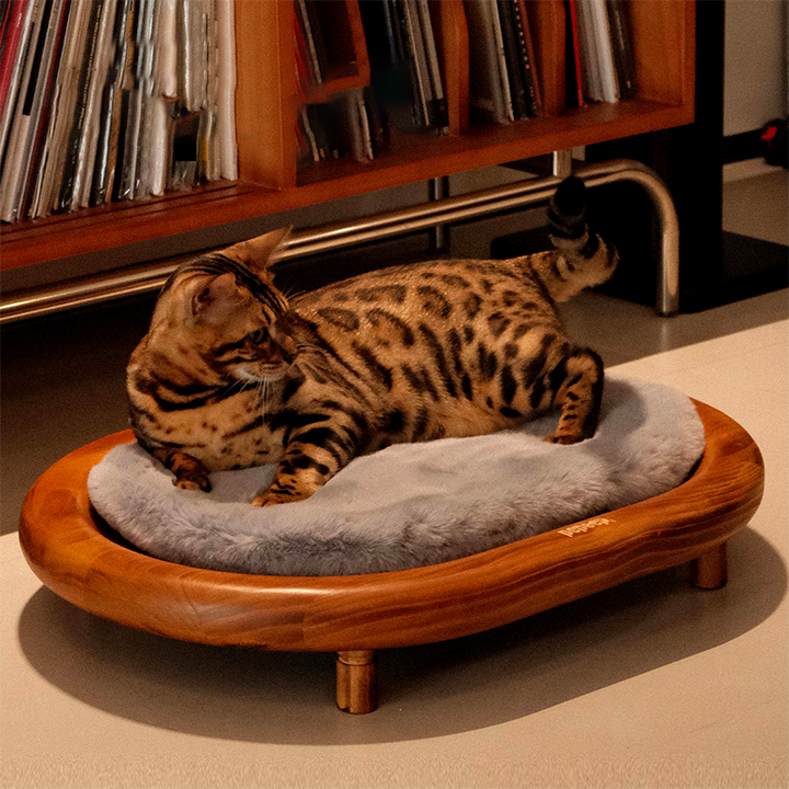 Modern Minimalist Oval Solid Wood Velvet Cat Claw Leather Pet Dog Bed &amp; Cat Bed For Bedroom