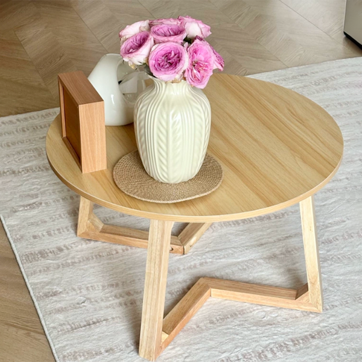 Contemporary Scandinavian Round Medium-Density Fiberboard Pine Solid Wood Coffee Table For Living Room