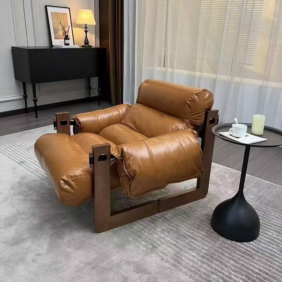 Traditional Vintage Rectangular Rubberwood Oil Wax Leather Accent Chair Backrest Armrest For Living Room