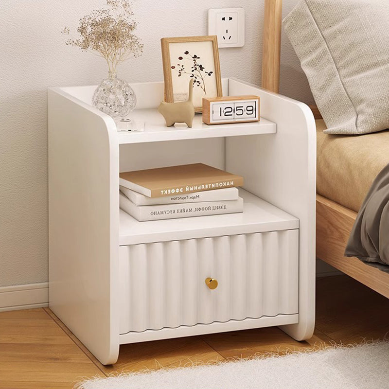 Contemporary Nordic Rectangular Plywood MDF Nightstand 1/2 Drawer For Bedroom