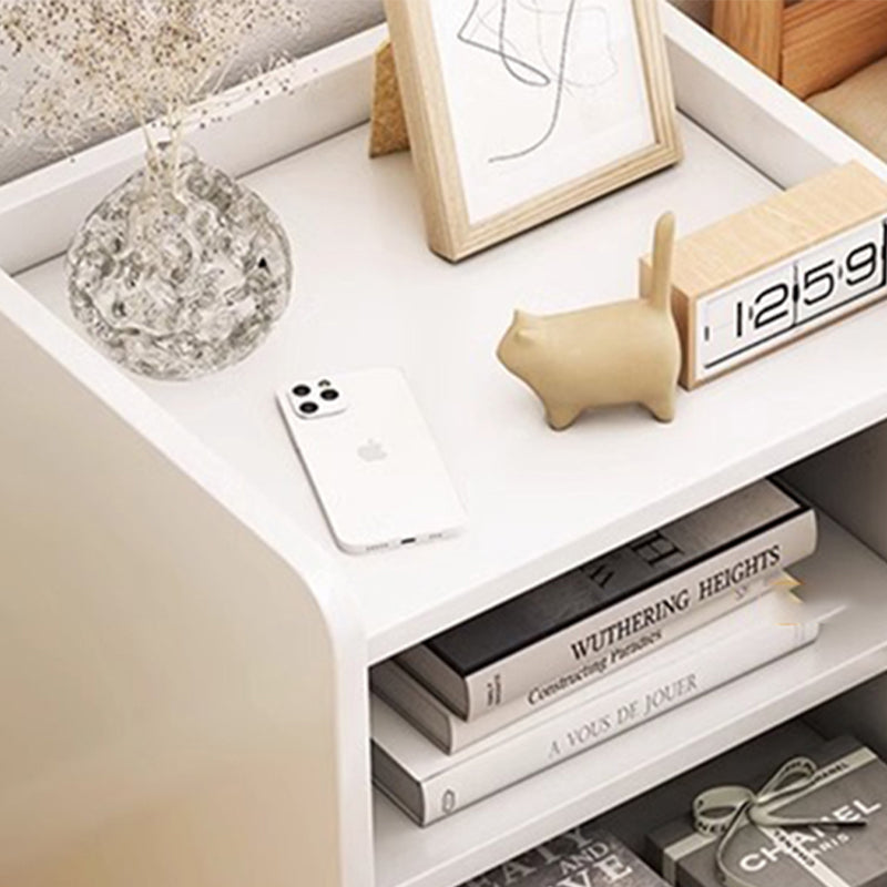 Contemporary Nordic Rectangular Plywood MDF Nightstand 1/2 Drawer For Bedroom