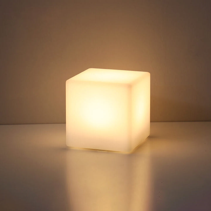 Creative Geometric Night Light in PE — Bedside Lighting | Havora