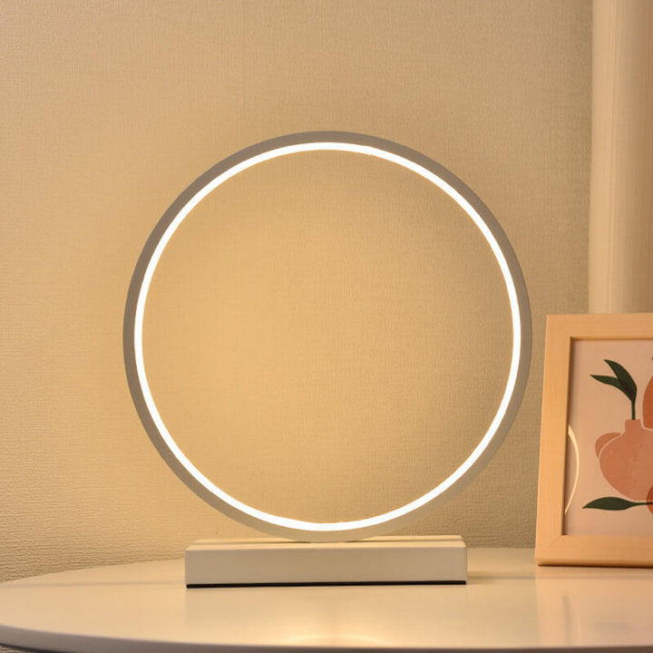 Contemporary Nordic Iron Acrylic Circle Deer USB Plug-in LED Night Light Table Lamp For Bedroom
