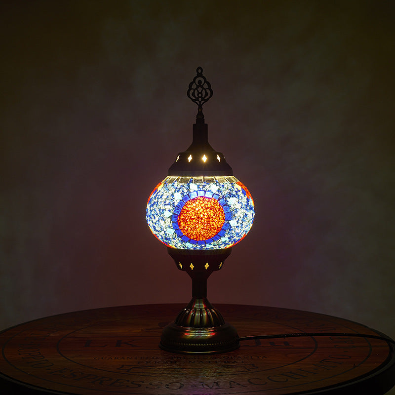 Traditional Tiffany Romantic Oval Iron Enameled 1-Light Table Lamp For Bedroom