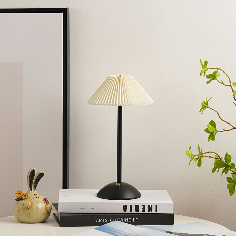Iron &amp; Fabric Table Lamp, Scandinavian Design for Bedside | Havora Lighting