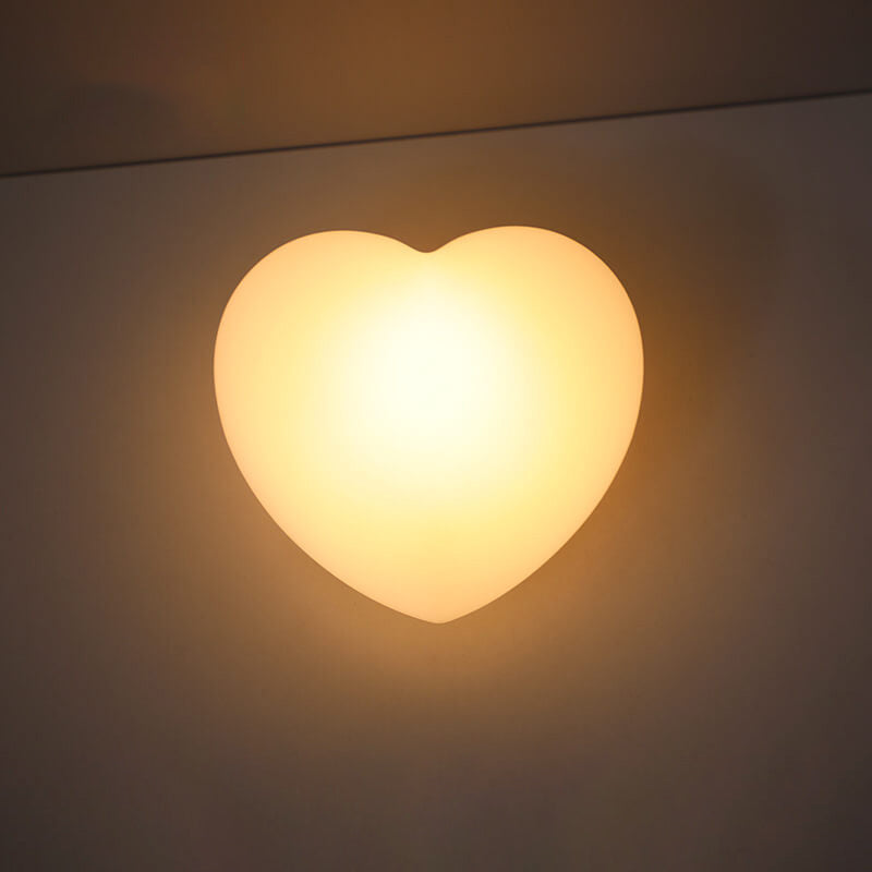 Creative Geometric Night Light in PE — Bedside Lighting | Havora